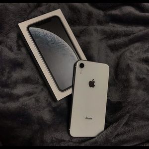 iPhone XR